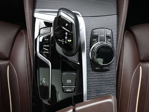 Used 2023 BMW 540i xDrive w/ Executive Package AWD/4WD image 19