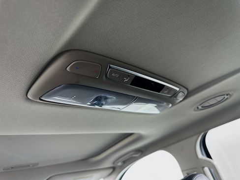 Used 2025 Kia Telluride S image 29