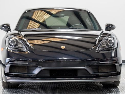 Used 2019 Porsche 718 Cayman GTS image 5