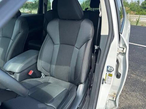 Certified 2025 Subaru Ascent Premium AWD/4WD image 9