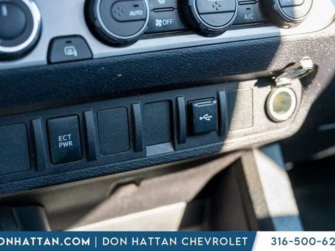 Used 2023 Toyota Tacoma SR image 11