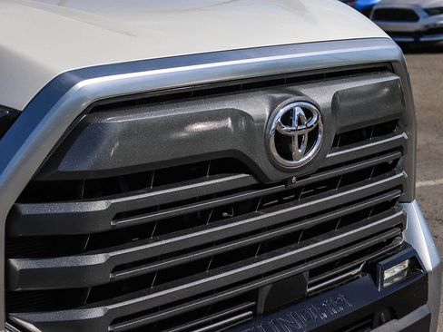 Used 2023 Toyota Tundra Limited image 5