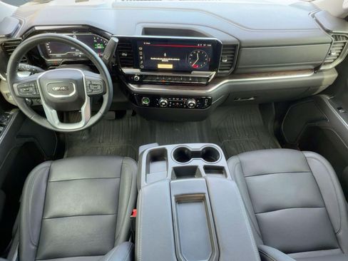 Certified 2023 GMC Sierra 1500 SLT AWD/4WD image 13