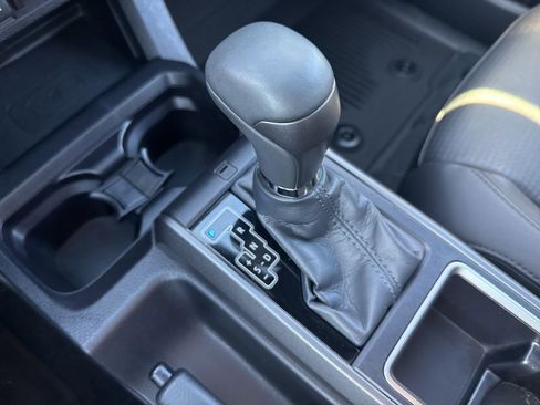 Used 2023 Toyota Tacoma TRD Off-Road image 23