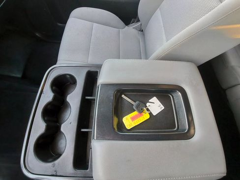 Used 2017 Chevrolet Silverado 3500 W/T image 24