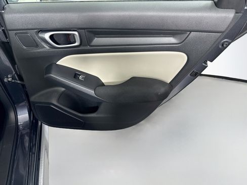 Used 2023 Honda Civic LX image 28