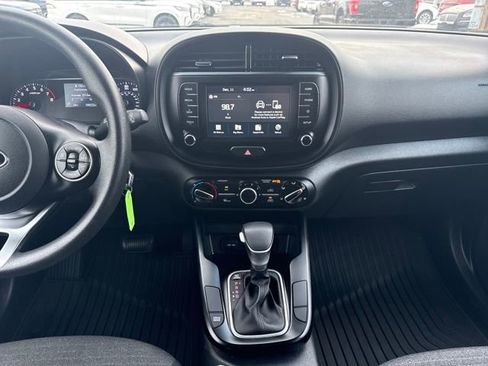 Used 2021 Kia Soul S image 19