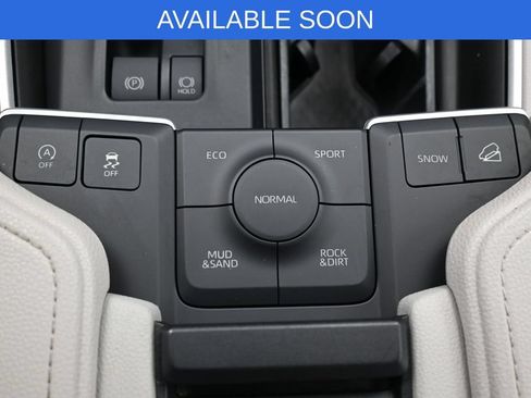 Certified 2024 Toyota Grand Highlander AWD image 11