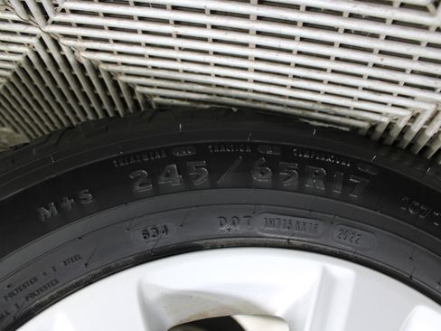 Used 2012 Toyota Highlander SE image 40