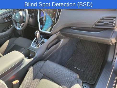 Certified 2025 Subaru Outback Premium image 8