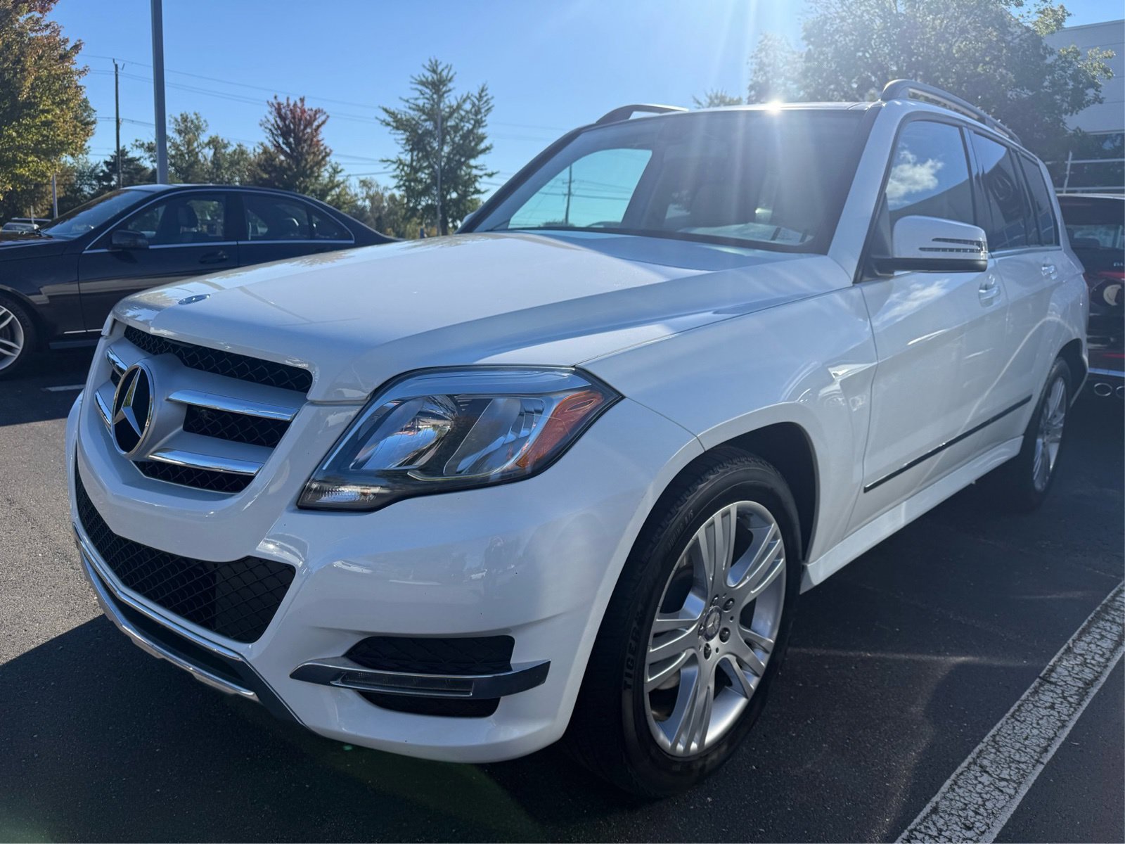 Used 2013 Mercedes-Benz GLK 350 4MATIC image 1