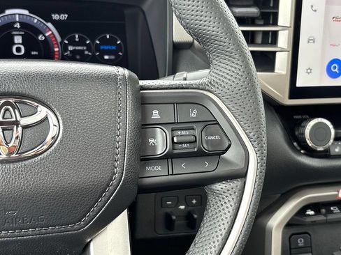 New 2026 Toyota Tundra Limited AWD/4WD image 19