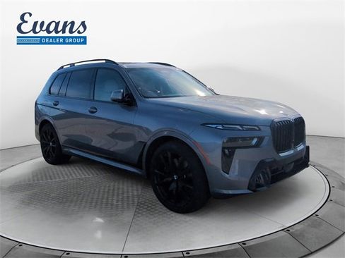 Certified 2023 BMW X7 xDrive40i w/ Executive Package image 7