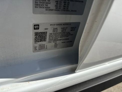 Certified 2023 Chevrolet Silverado 1500 LTZ w/ Technology Package image 31