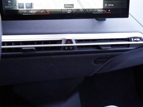 Certified 2023 BMW iX M60 w/ Executive Package image 28