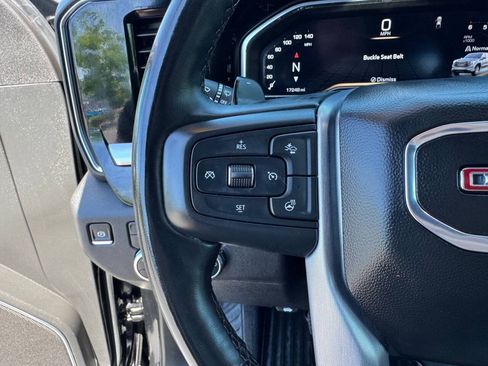 Used 2025 GMC Sierra 1500 Elevation w/ Preferred Package AWD/4WD image 18