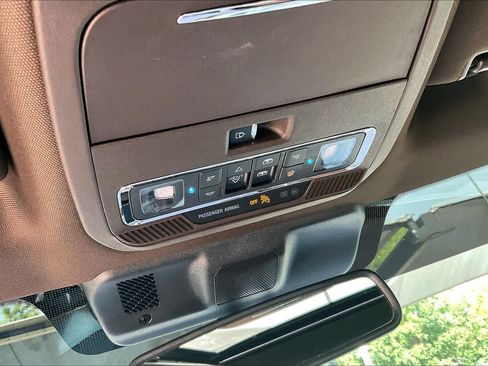 Used 2026 Ford F150 King Ranch w/ Equipment Group 601A High AWD/4WD image 32