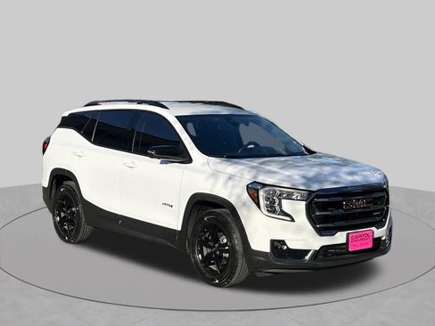 Used 2026 GMC Terrain Elevation FWD image 8