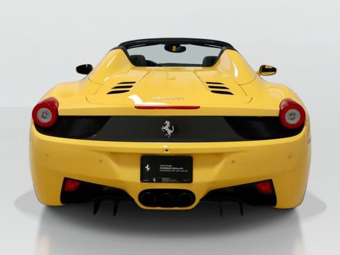 Used 2013 Ferrari 458 Spider RWD image 4