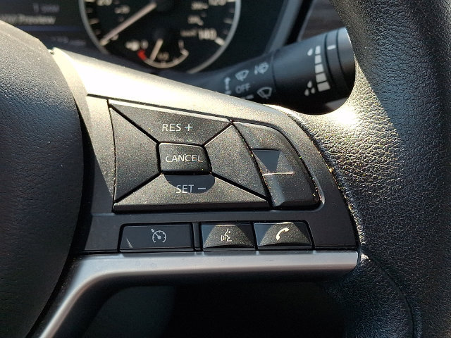 Used 2025 Nissan Altima 2.5 SV FWD image 21