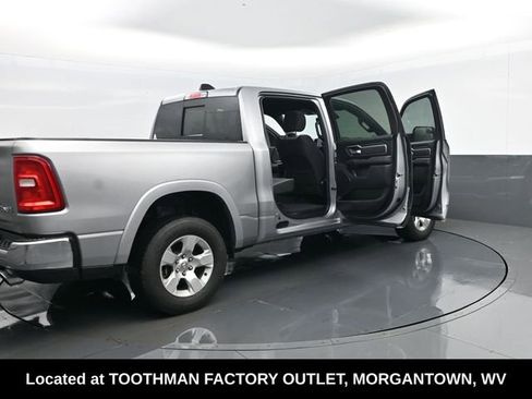 Used 2025 RAM 1500 Big Horn image 29