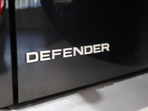 Used 2023 Land Rover Defender 90 S AWD/4WD image 22