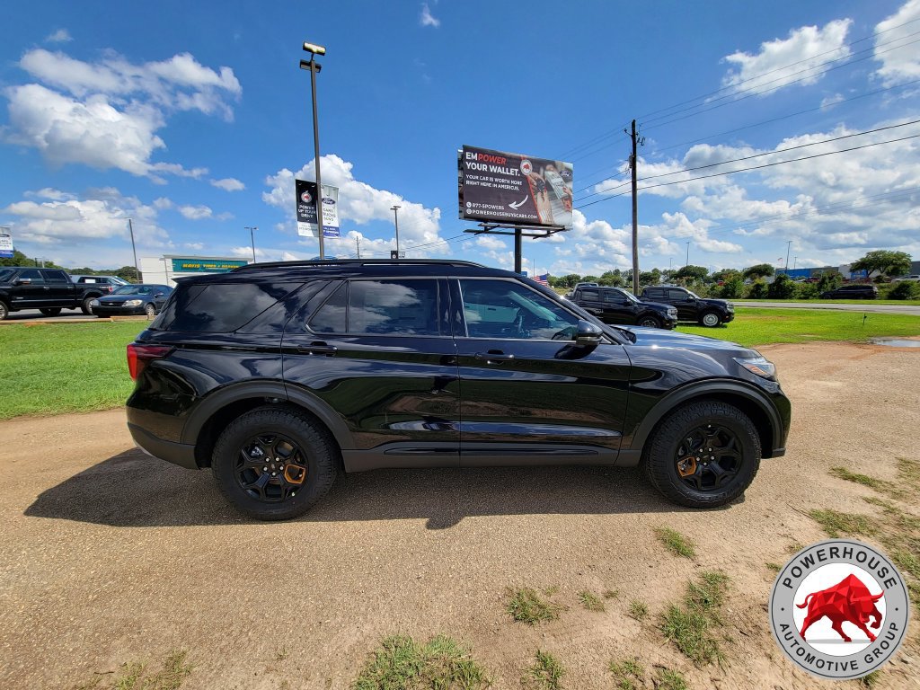 Used 2026 Ford Explorer Tremor w/ Tremor Ultimate Package AWD/4WD image 6