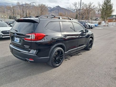 Used 2023 Subaru Ascent Touring image 3