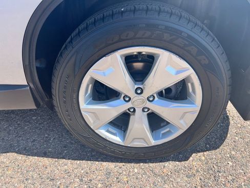 Used 2014 Subaru Forester 2.5i w/ Rugged Package #3 image 25
