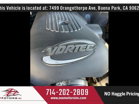 Used 2004 Chevrolet Suburban LT w/ Preferred Equipment Group image 53