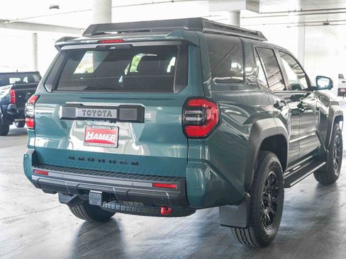 New 2026 Toyota 4Runner TRD Off-Road Premium AWD/4WD image 3