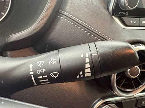 Used 2024 Nissan Sentra SV FWD image 18