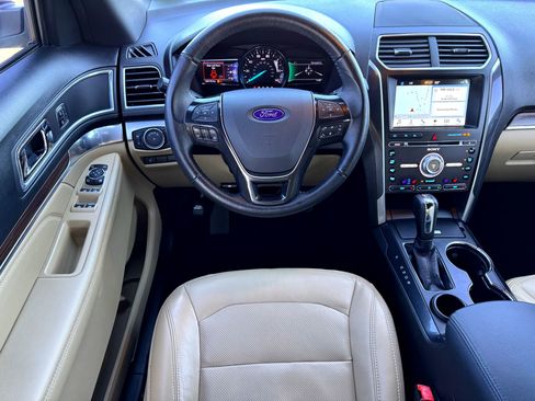 Used 2017 Ford Explorer Limited w/ Equipment Group 301A image 24