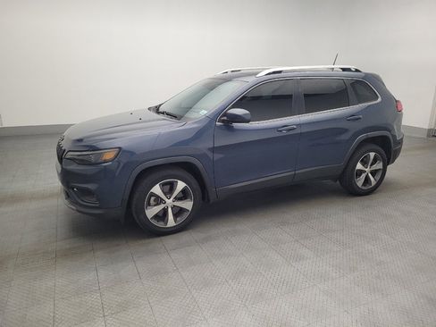 Used 2021 Jeep Cherokee Limited image 2