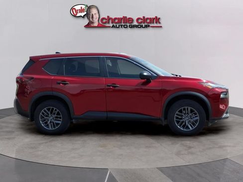 Used 2023 Nissan Rogue S FWD image 6