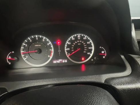 Used 2011 Honda Accord EX image 12