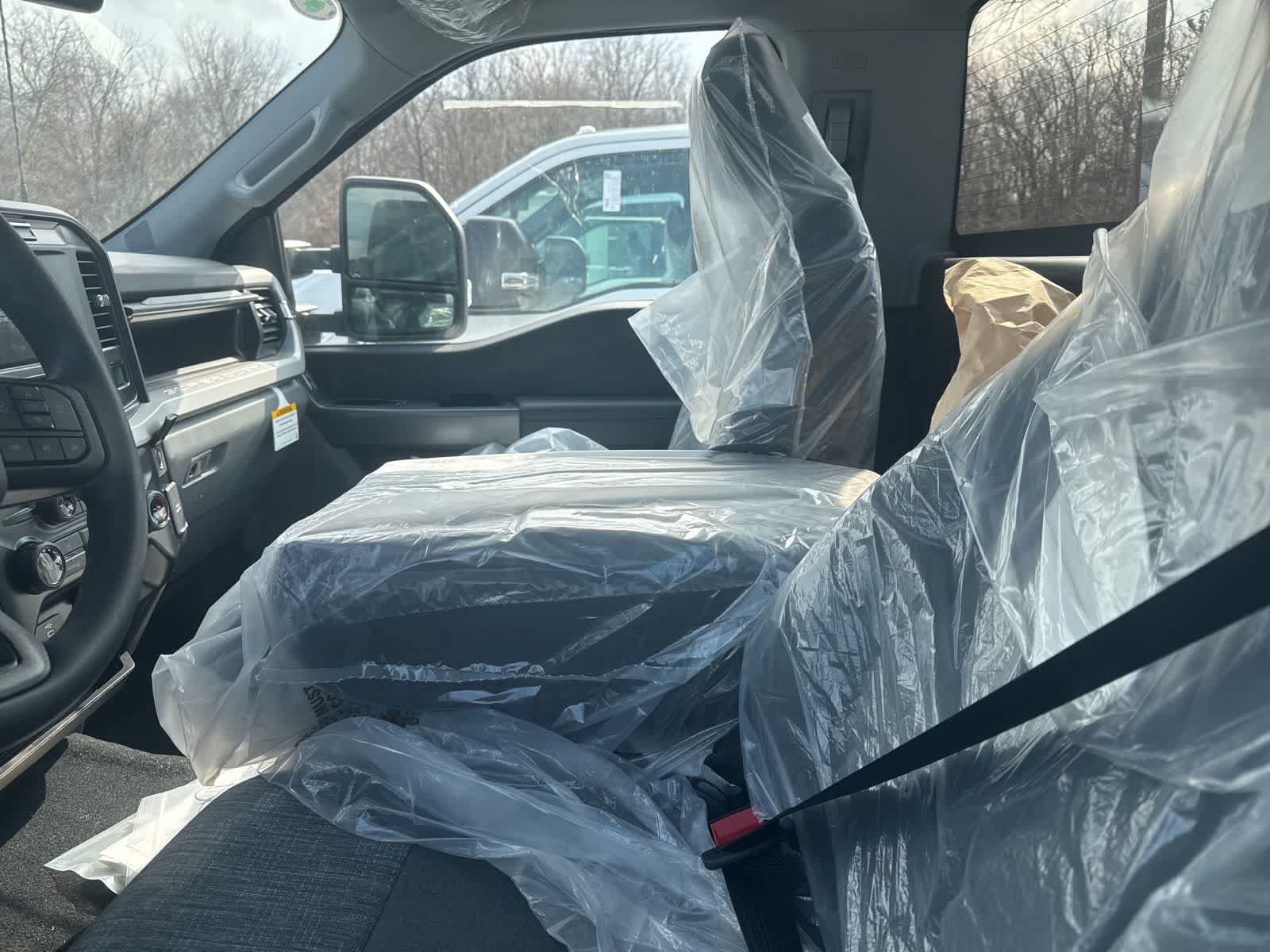 Used 2023 Ford F450 XLT w/ XLT Value Package RWD image 27