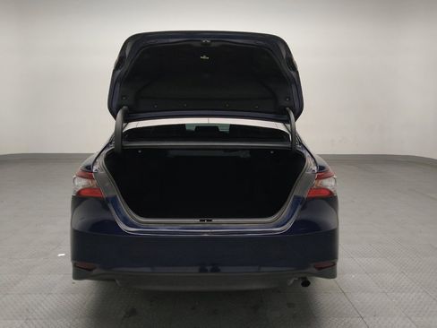 Used 2021 Toyota Camry LE w/ Carpet Mat Package (TMS) image 29