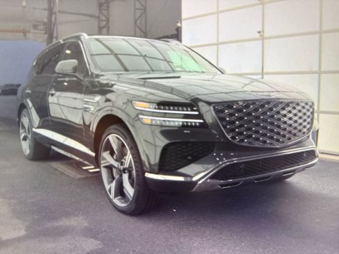 Used 2025 Genesis GV80 3.5T Prestige image 5