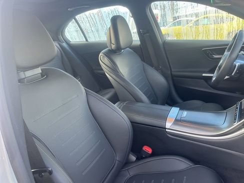 Used 2024 Mercedes-Benz C 300 4MATIC Sedan image 17