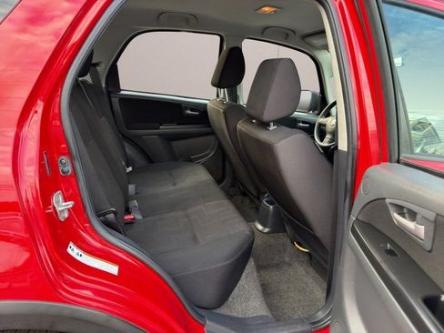 Used 2011 Suzuki SX4 AWD Hatchback image 12