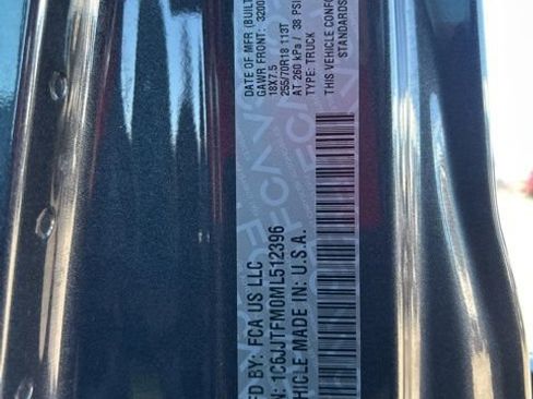 Used 2021 Jeep Gladiator Overland w/ Popular Equipment Package image 36