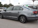 Used 2016 Volkswagen Jetta SE image 6