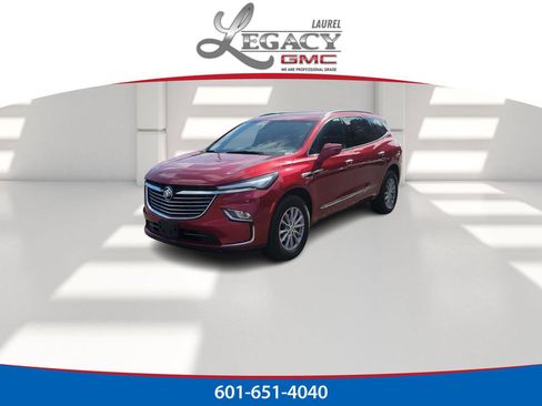 Used 2024 Buick Enclave Premium image 1