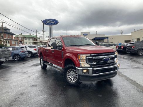 Used 2021 Ford F350 XLT w/ XLT Value Package image 2