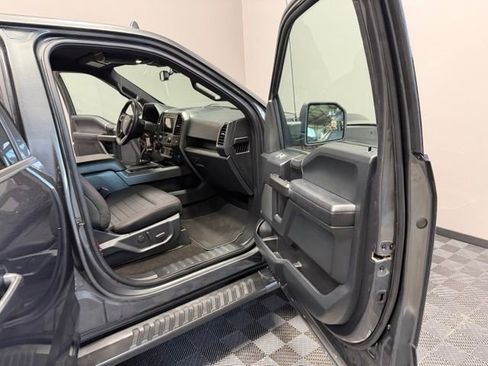 Used 2020 Ford F150 XLT w/ Equipment Group 302A Luxury AWD/4WD image 23