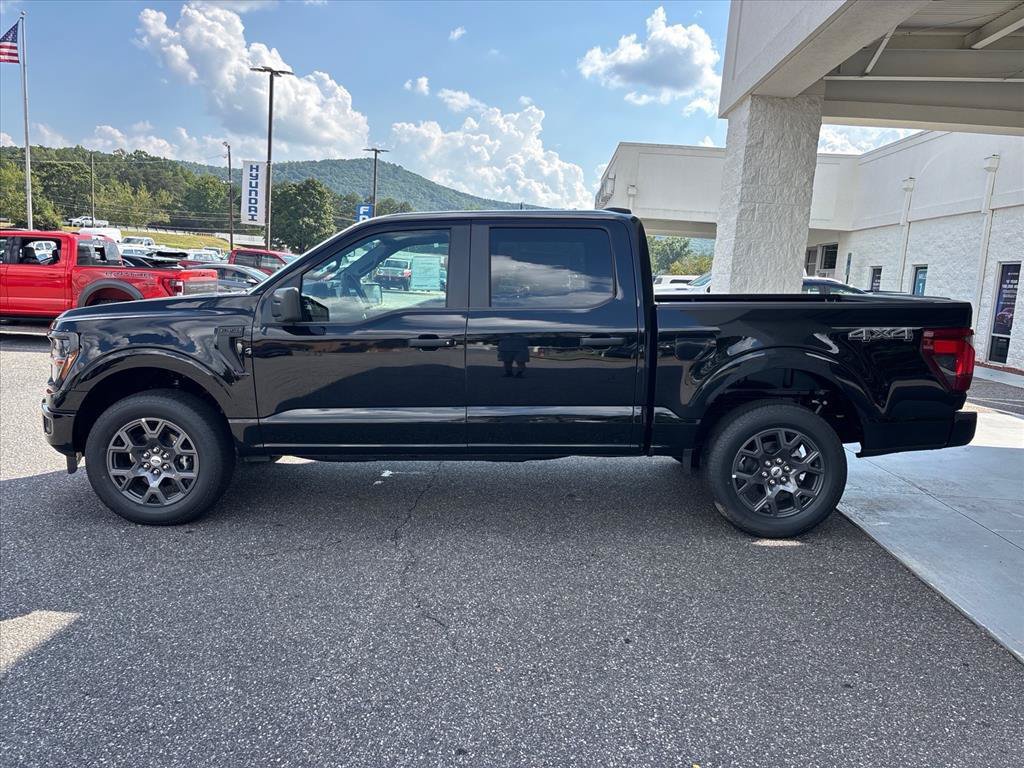 New 2026 Ford F150 STX w/ Equipment Group 200A AWD/4WD image 24