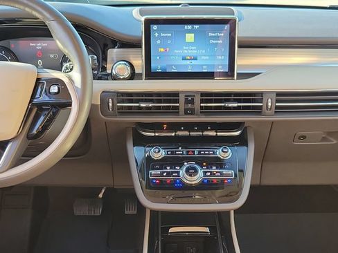 Certified 2020 Lincoln Corsair AWD w/ Premium Package image 21