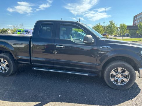 Used 2015 Ford F150 XLT w/ Equipment Group 302A Luxury AWD/4WD image 8