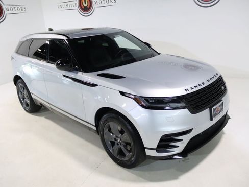 Used 2025 Land Rover Range Rover Velar Dynamic SE AWD/4WD image 8